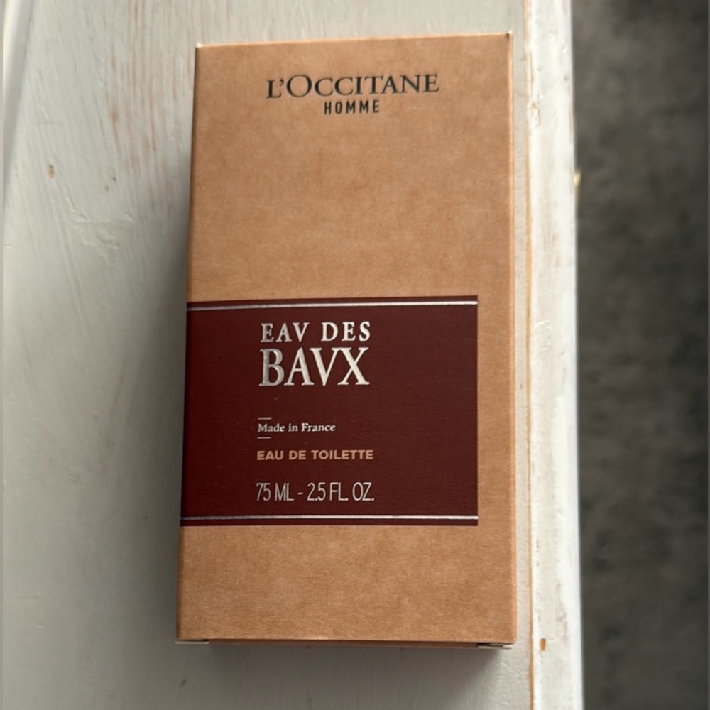 Eau des Baux Eau de Toilette 2.5 oz cologne.
